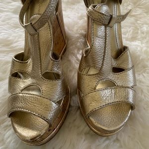Gold corkscrew   wedges